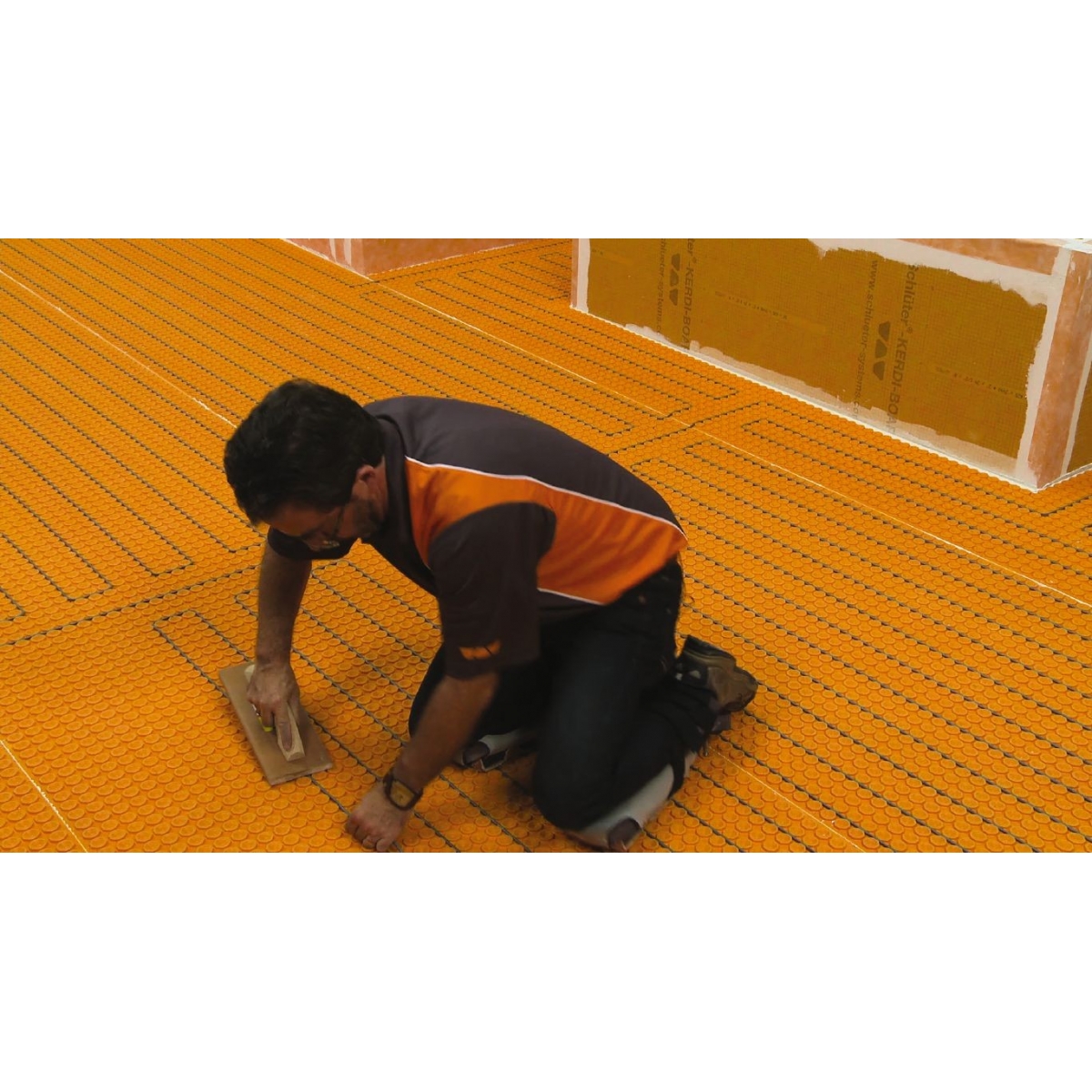 Kit de tapete térmico de suelo radiante eléctrico de 60 pies cuadrados,  sistema de calefacción de suelo radiante eléctrico de 110 V para debajo de