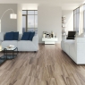 Interior com pavimento Keywood Natural